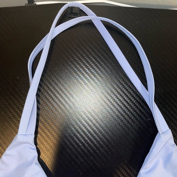 Victoria's Secret PINK Ultimate Halter Bra Lightly lined V-Neck - Picture 3 of 6